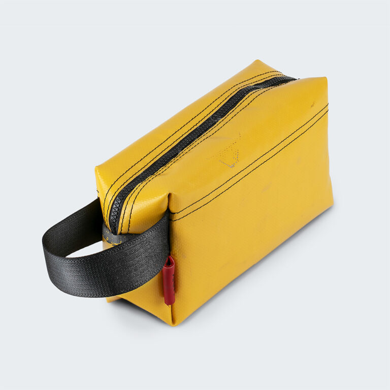 väska återbruk lastbilskapell cykelväska