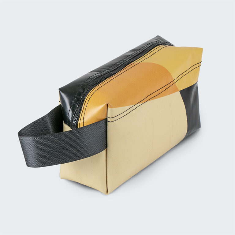 väska återbruk lastbilskapell cykelväska